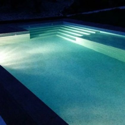 Piscina noctura